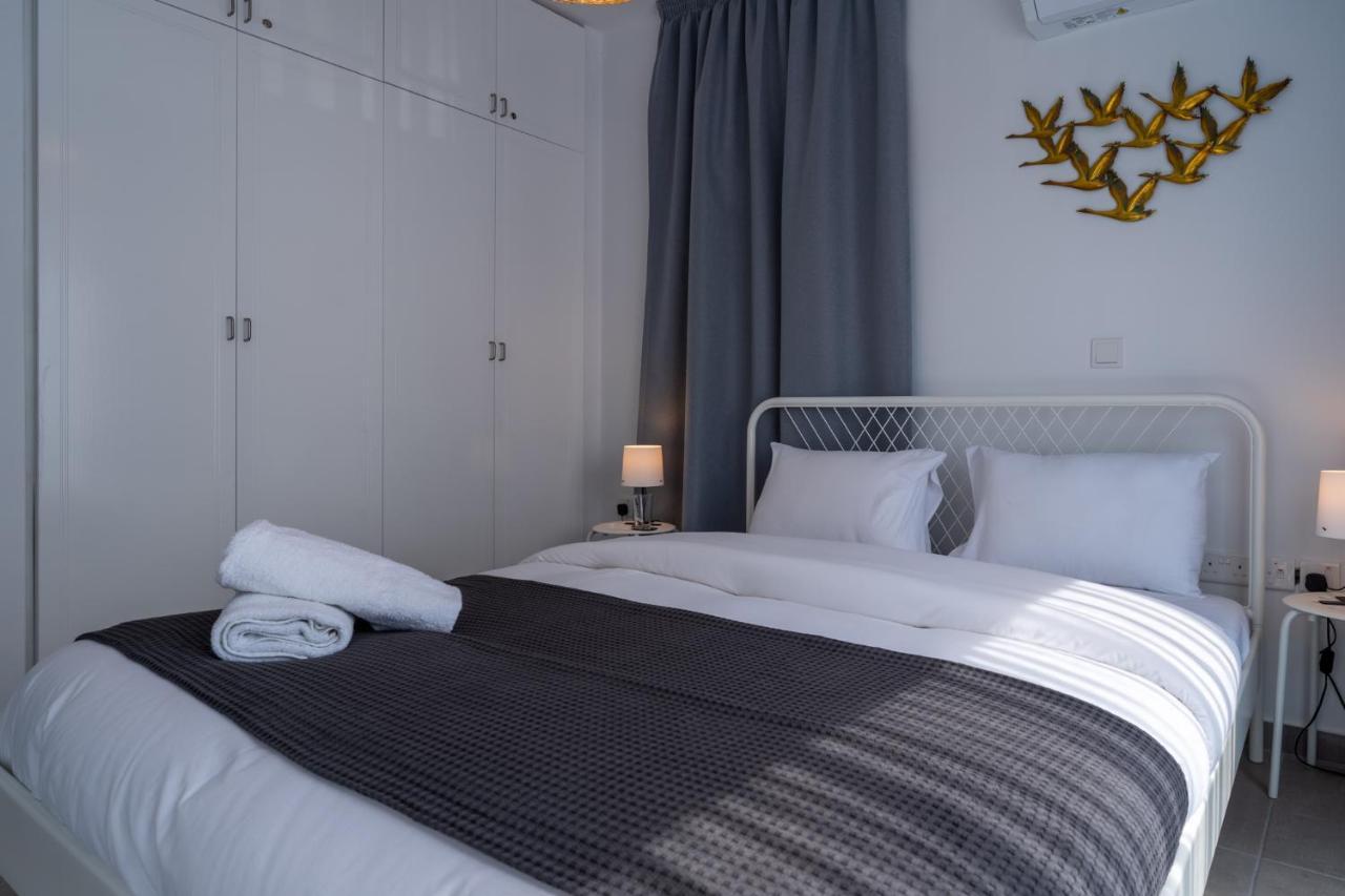 Odyssey - Captivating 2-Bedroom Retreat In Larnaca Dış mekan fotoğraf